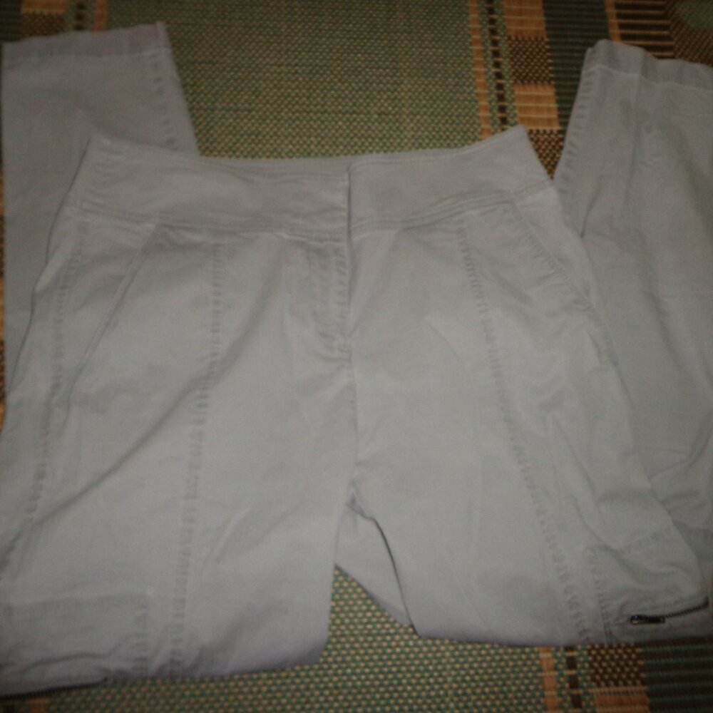 Eileen Fisher Pants PXS Light Grey Zip/Hooks closure Zip Hem Several Pockets